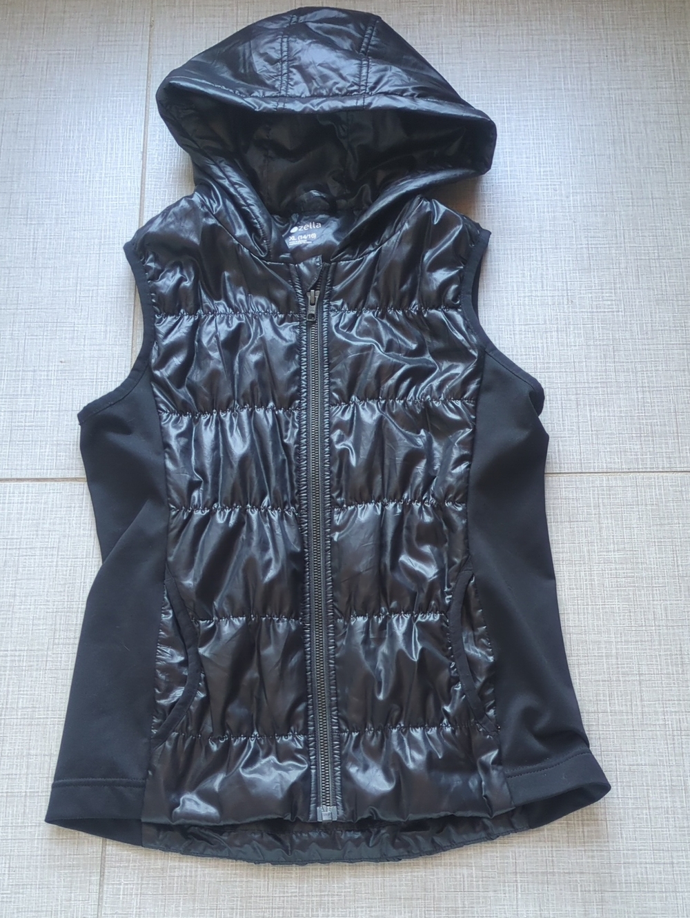Zella Puffer Hooded Vest